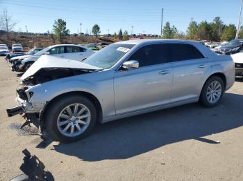  Salvage Chrysler 300