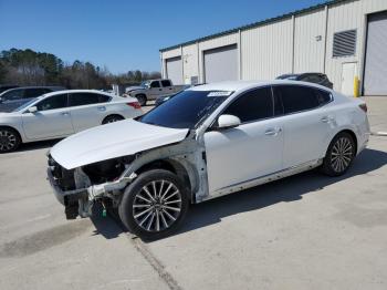  Salvage Kia Cadenza