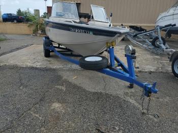  Salvage Crestliner Savannah