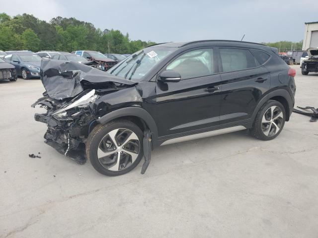 Salvage Hyundai TUCSON