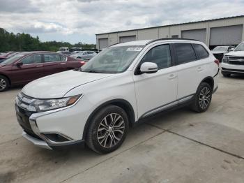  Salvage Mitsubishi Outlander