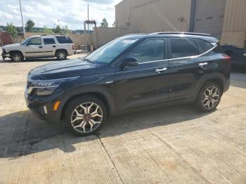  Salvage Kia Seltos