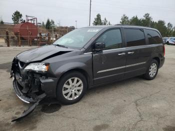  Salvage Chrysler Minivan