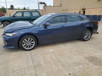  Salvage Toyota Avalon