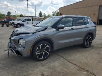  Salvage Mitsubishi Outlander