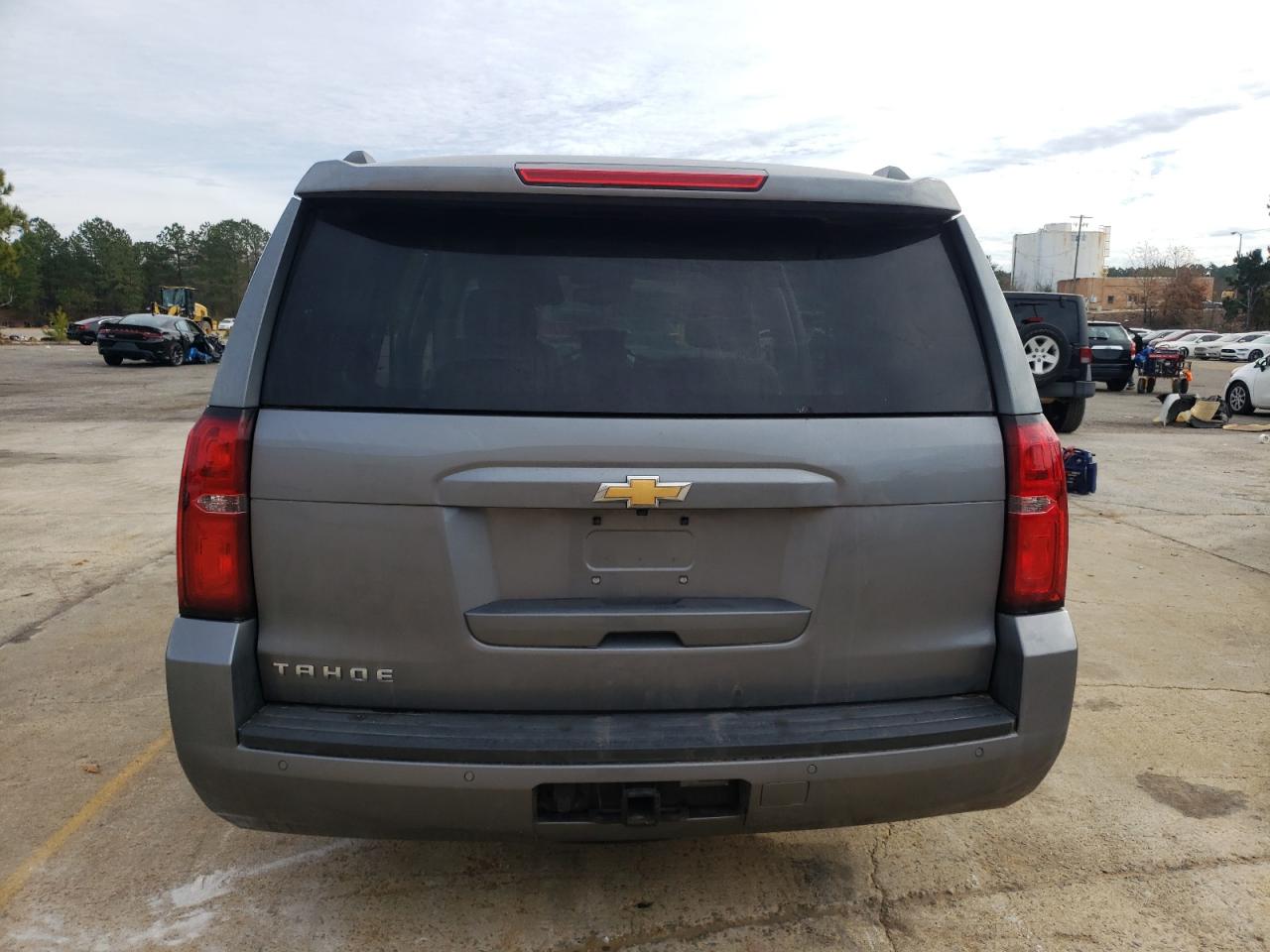 Chevrolet Tahoe C1500 Lt Image 3