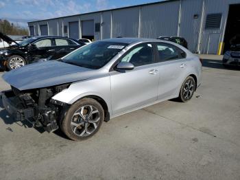  Salvage Kia Forte