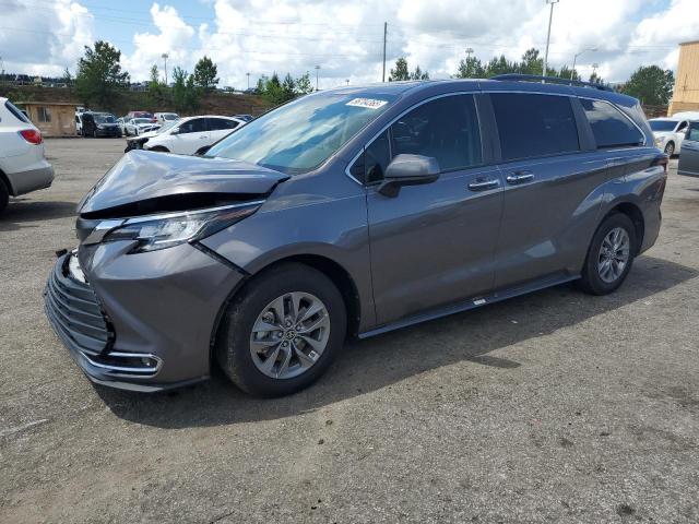  Salvage Toyota Sienna