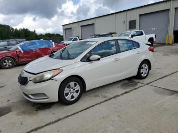  Salvage Kia Forte