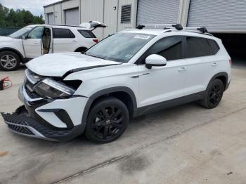  Salvage Volkswagen Taos