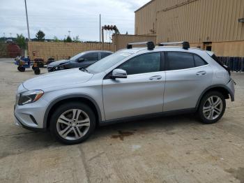  Salvage Mercedes-Benz GLA