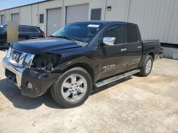  Salvage Nissan Titan