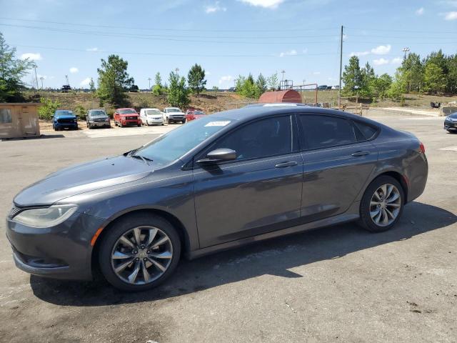  Salvage Chrysler 200