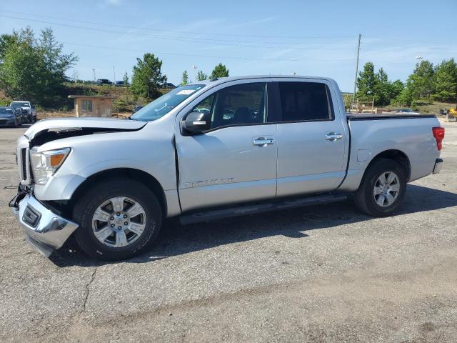  Salvage Nissan Titan