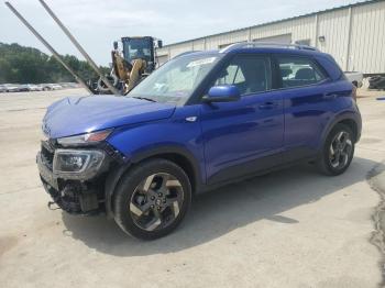 Salvage Hyundai VENUE