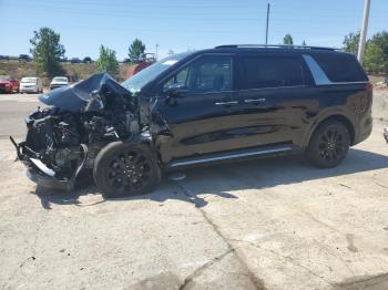  Salvage Kia Carnival
