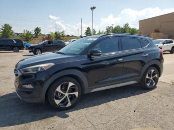  Salvage Hyundai TUCSON