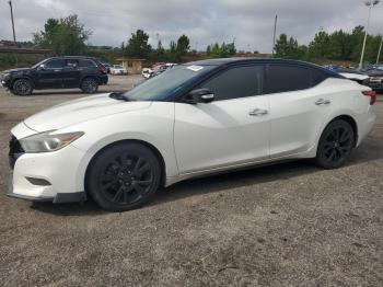  Salvage Nissan Maxima
