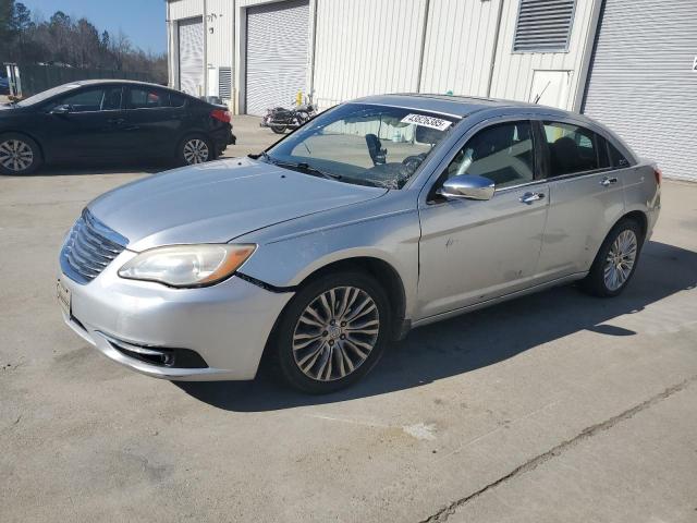  Salvage Chrysler 200