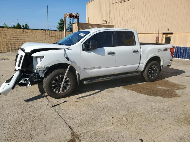  Salvage Nissan Titan