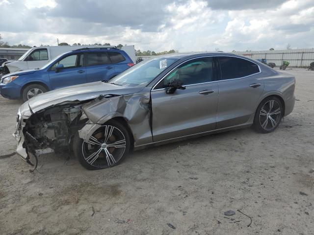  Salvage Volvo S60