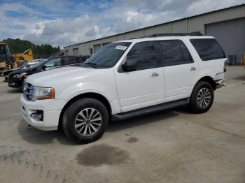  Salvage Ford Expedition