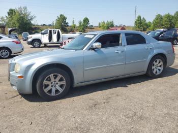  Salvage Chrysler 300