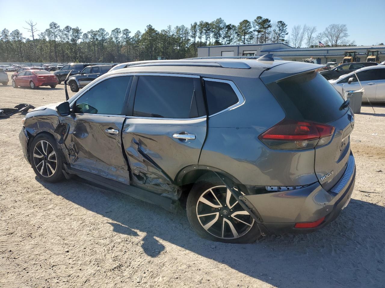 Nissan Rogue S Image 5