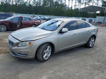  Salvage Volvo S60
