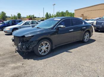  Salvage Nissan Maxima