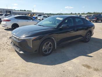  Salvage Kia K4 Lx