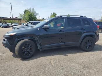  Salvage Jeep Cherokee
