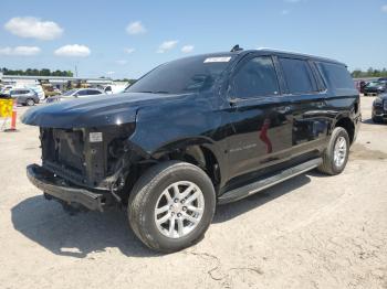  Salvage Chevrolet Suburban