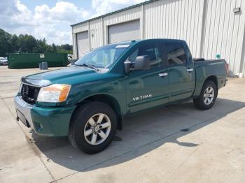  Salvage Nissan Titan