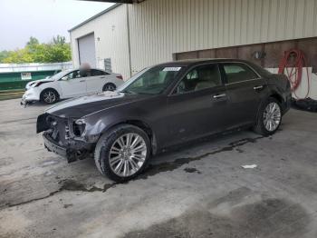  Salvage Chrysler 300