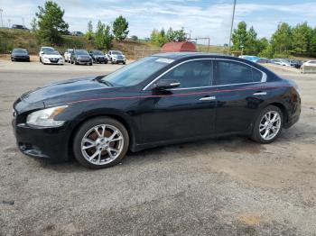  Salvage Nissan Maxima