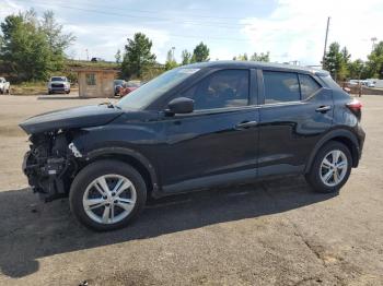  Salvage Nissan Kicks