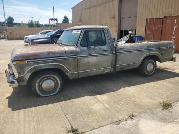  Salvage Ford F-100