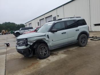  Salvage Ford Bronco