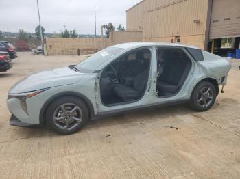  Salvage Kia K4 Lx