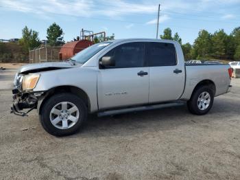  Salvage Nissan Titan