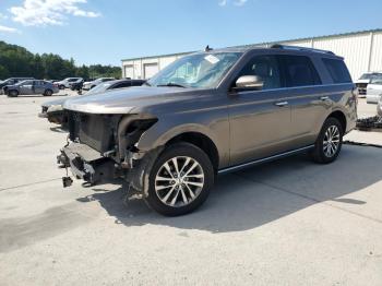  Salvage Ford Expedition