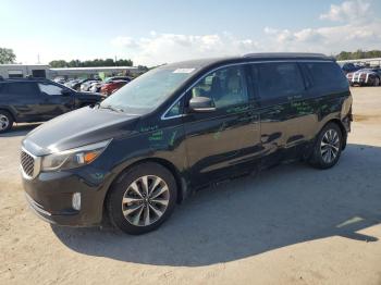  Salvage Kia Sedona