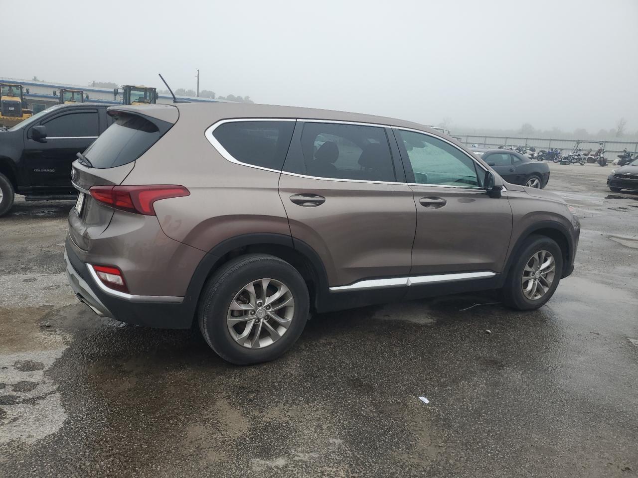 Hyundai SANTA FE Se Image 6