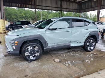  Salvage Hyundai KONA