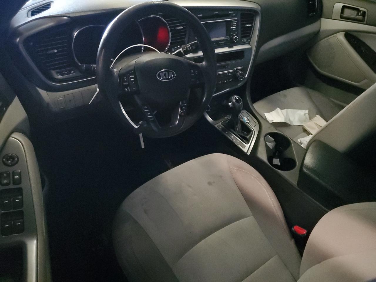 Kia Optima Lx Image 10