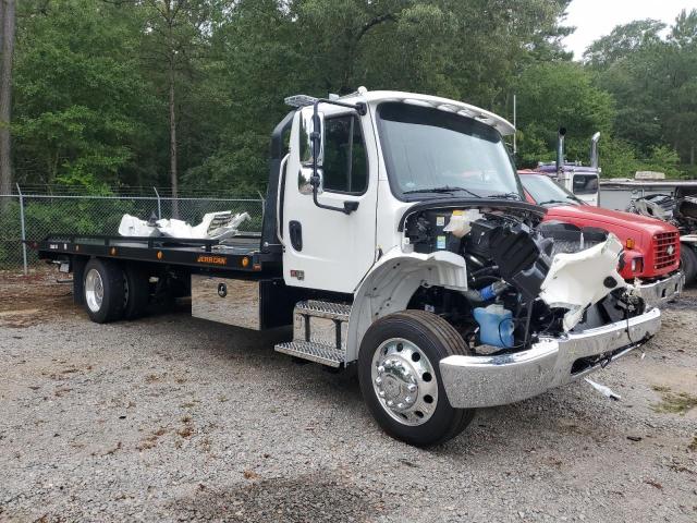  Salvage Freightliner M2 106 Med