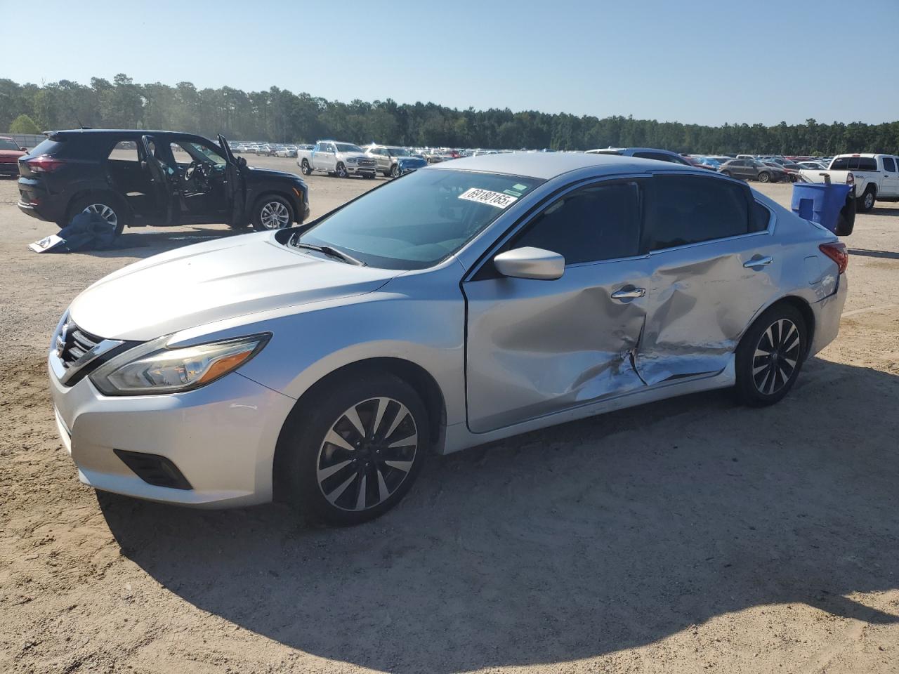 Nissan Altima 2.5 Image 1