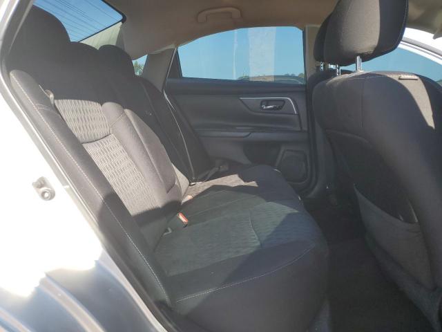 Nissan Altima 2.5 Image 11