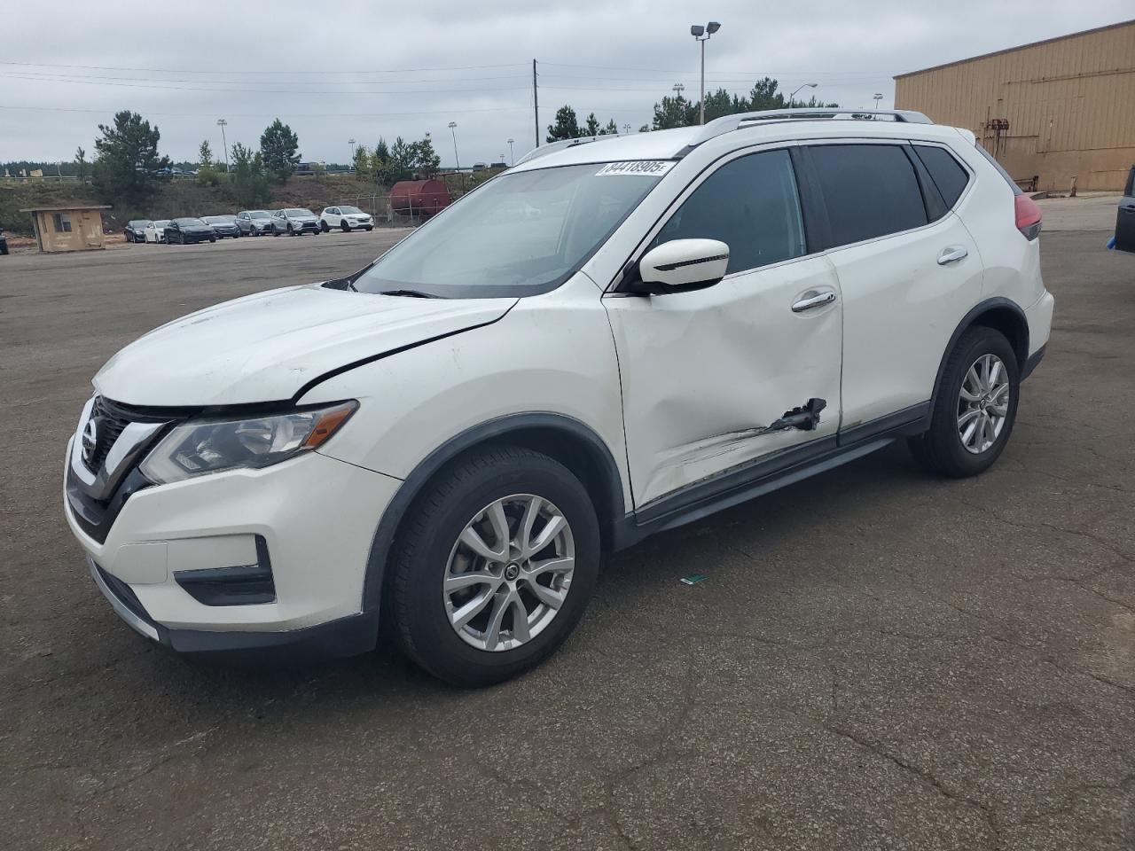 Nissan Rogue S Image 1